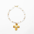 Hidden Truth Pearl Flower Necklace