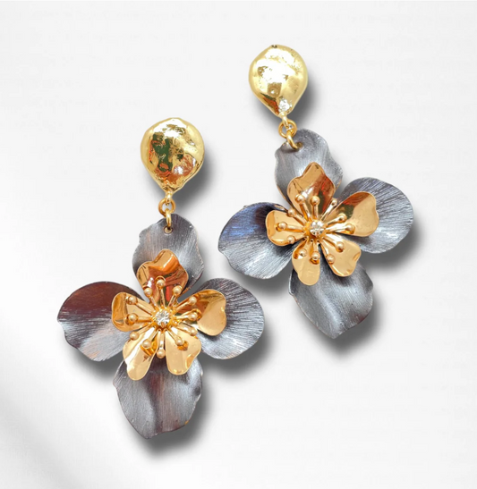 Black Sydney Flower Earrings